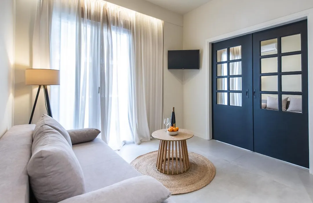 Avm Suites - Athens Thissio Center-1