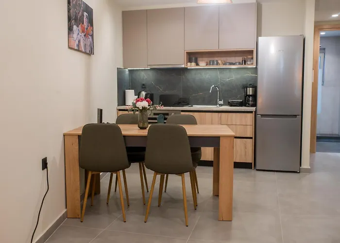 Oreades Parthenon Suites